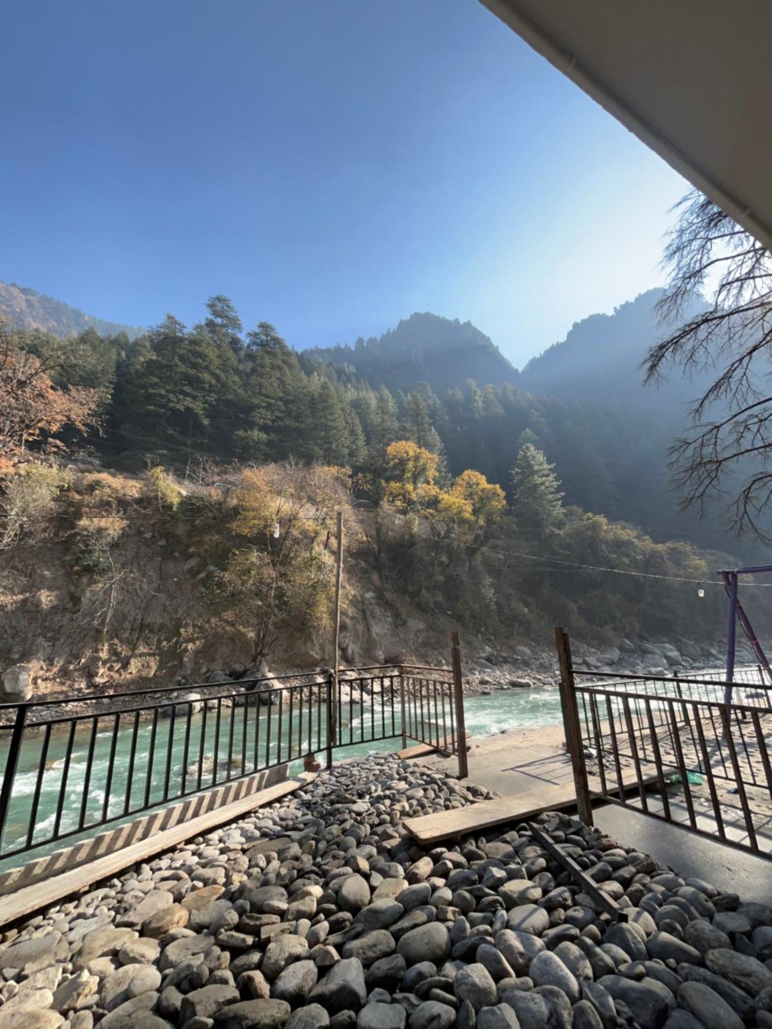 Hom House Of Mannmauji Riverside Kasol Exterior foto